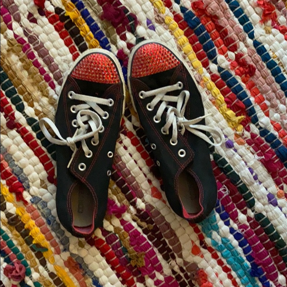 Blinged out converse